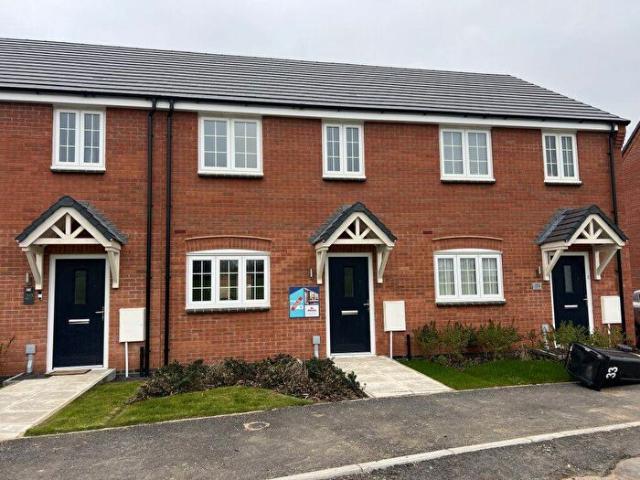 3 Bedroom Town House To Rent In Begonia Drive, Coalville, Leicestershire, LE67