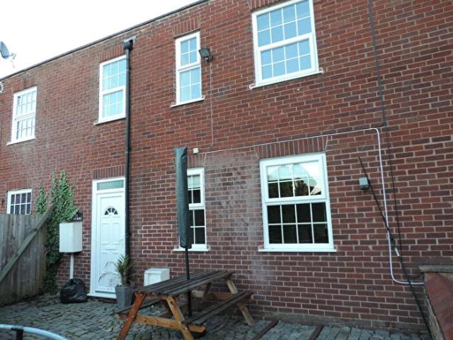 3 Bedroom Town House To Rent In Station Mews, Ashby, LE65