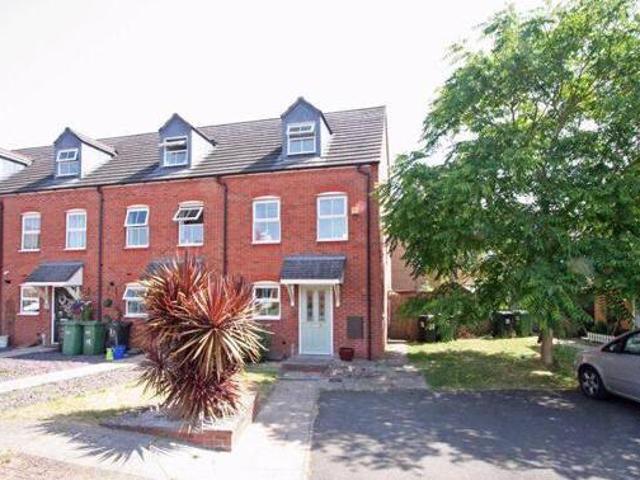 3 Bedroom Town House For Sale In Amblecote