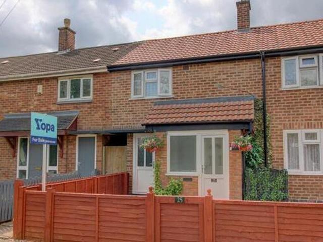 3 Bedroom Town House For Sale In Leicester