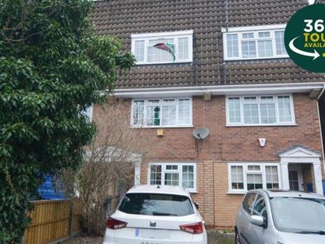 3 Bedroom Town House For Sale In Stoneygate