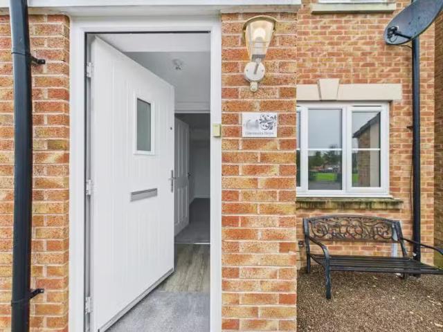 3 bedroom town house for rent in Glaramara Drive, Carlisle, CA2