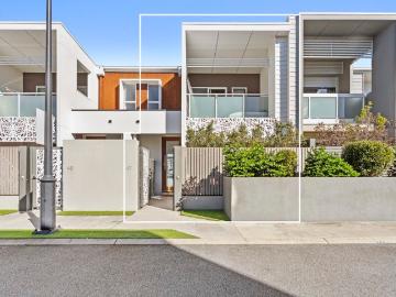 3 Bedroom Town House Investment Oppourtunity
