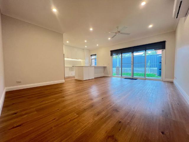 3 Bedroom Townhouse Moments From Bayswater Village