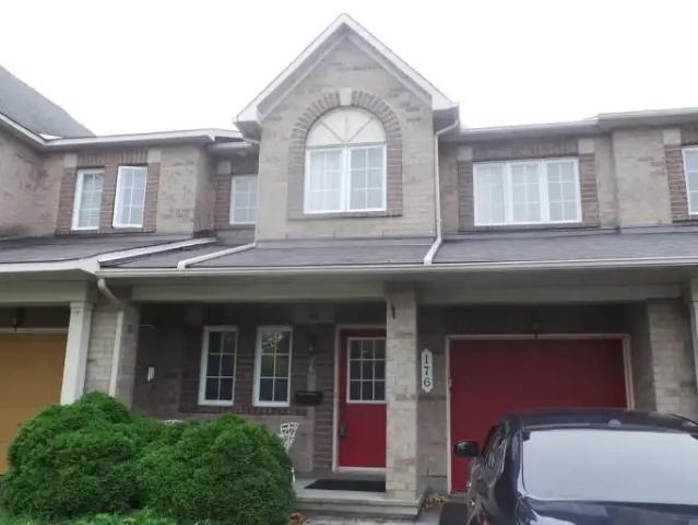 3 Bedroom Townhouse Ottawa ON 105047921