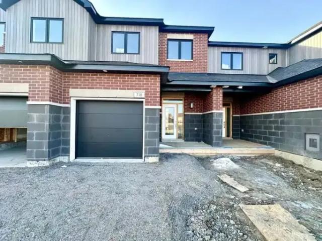 3 Bedroom Townhouse Orleans ON 103611595