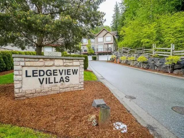 3 Bedroom Townhouse Abbotsford BC 106118020
