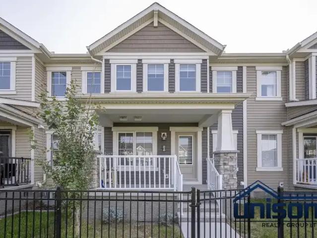 3 Bedroom Townhouse Airdrie AB 105150630