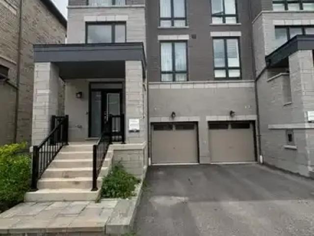 3 Bedroom Townhouse Ajax ON 103569151
