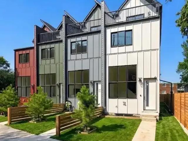 3 Bedroom Townhouse Calgary AB 105150936