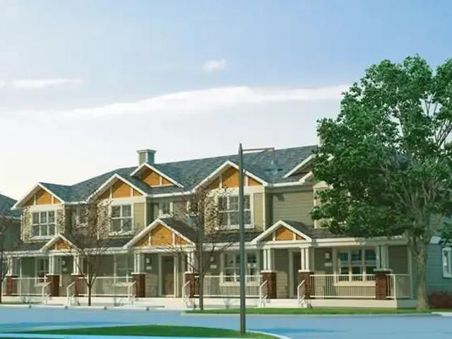 3 Bedroom Townhouse Calgary AB 105505851