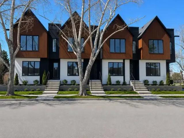 3 Bedroom Townhouse Calgary AB LS104940801