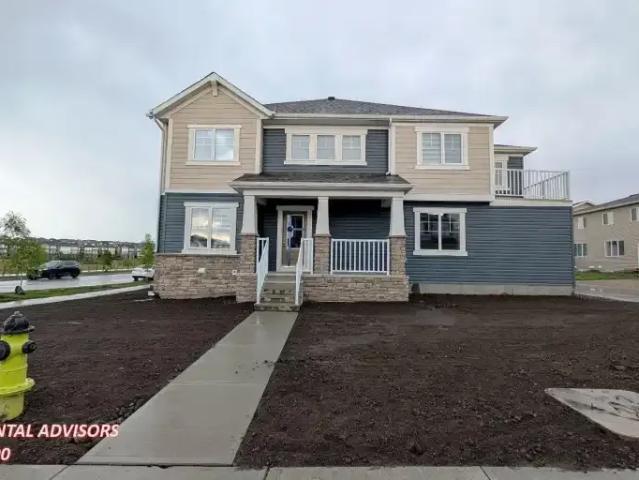 3 Bedroom Townhouse Calgary AB LS104256978