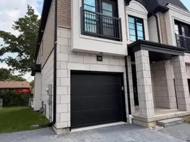 3 Bedroom Townhouse Cambridge ON 104888886