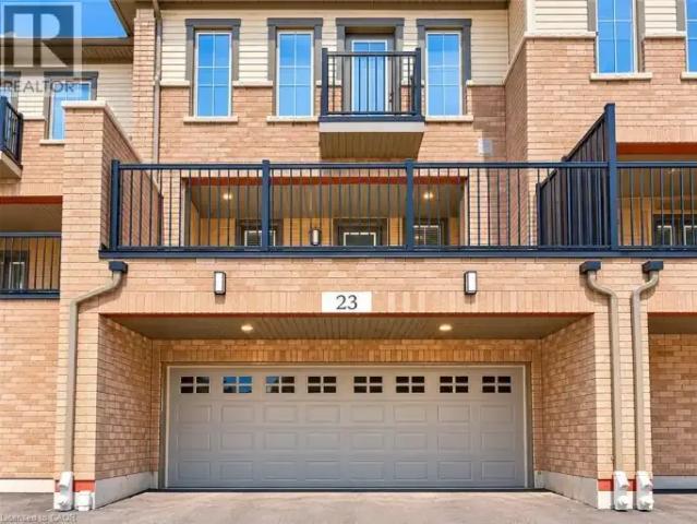 3 Bedroom Townhouse Cambridge ON 105643440