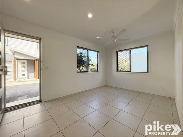 3 Bedroom Townhouse Close to Everything