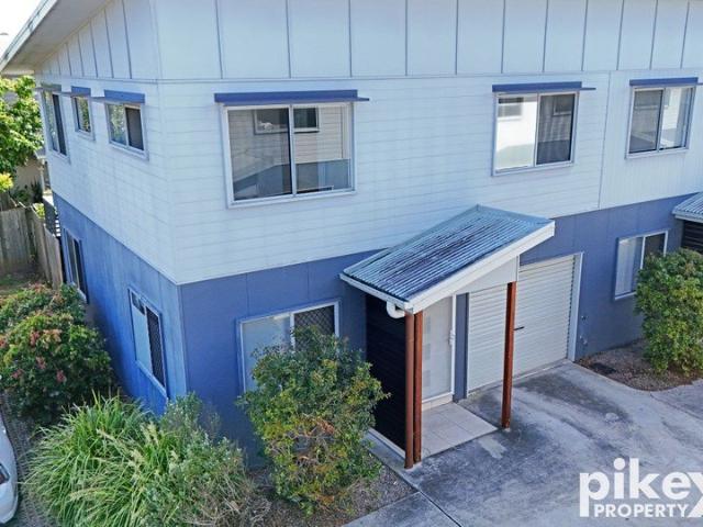 3 Bedroom Townhouse Close to Everything