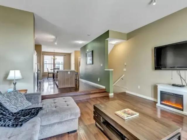3 Bedroom Townhouse Delta BC 104401373