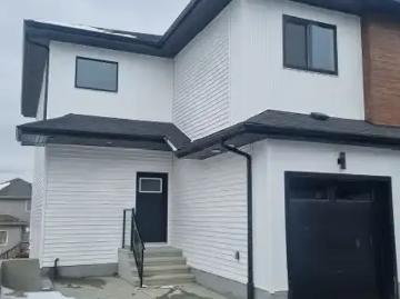 3 Bedroom Townhouse Edmonton AB 102578644