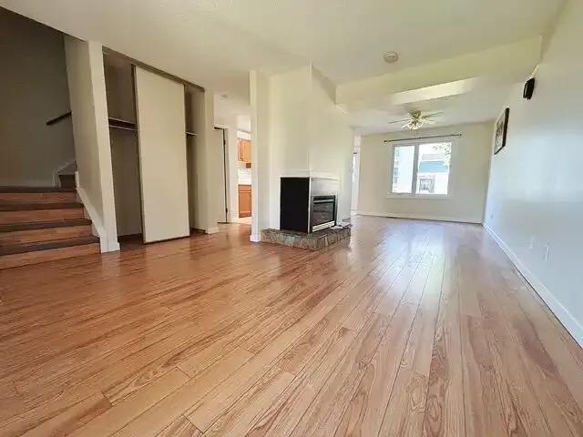 3 Bedroom Townhouse Edmonton AB 105110881