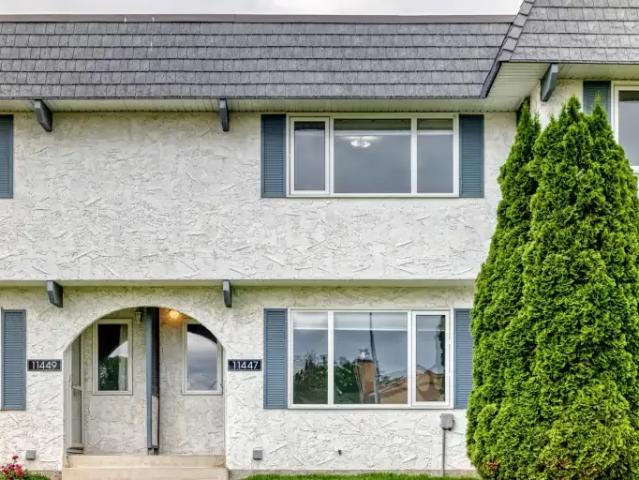3 Bedroom Townhouse Edmonton AB 105602274