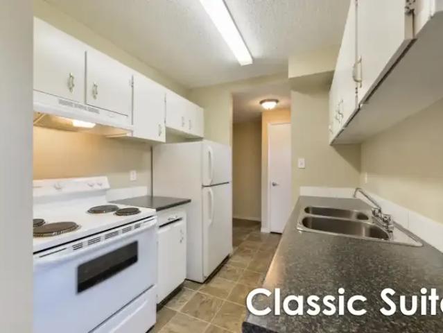 3 Bedroom Townhouse Edmonton AB 105622994