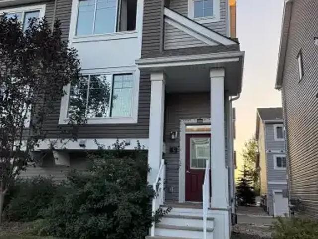 3 Bedroom Townhouse Edmonton AB 106117593