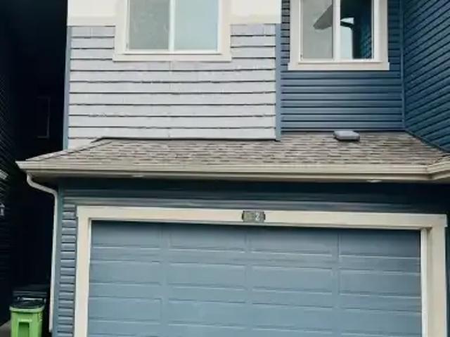 3 Bedroom Townhouse Edmonton AB 106118089