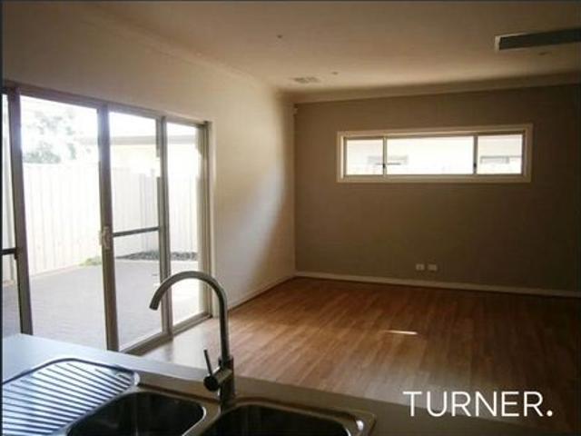 3 Bedroom Townhouse filled with lots of lights in a quiet street