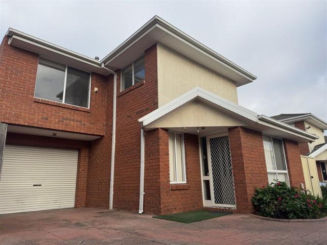 3 bedroom Townhouse for Lease DEER PARK VIC 3023