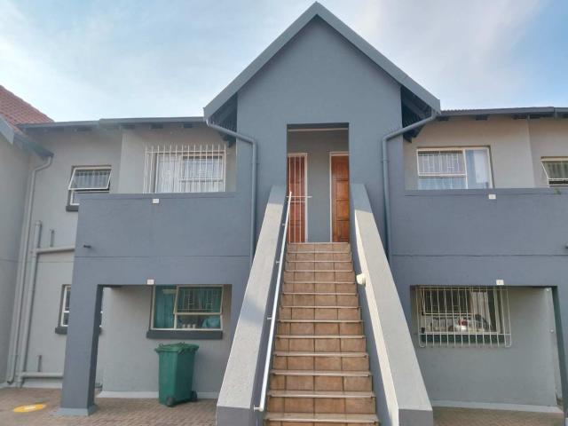 3 Bedroom townhouse for rent in New Redruth