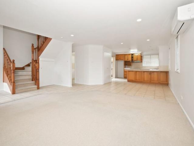 3 bedroom townhouse for rent in Booner St, Hawks Nest