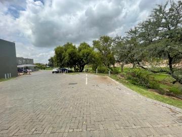 3 Bedroom Townhouse For Sale in Mulbarton