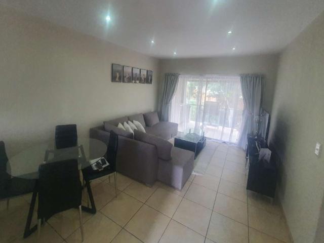 3 Bedroom Townhouse For Sale in Mulbarton