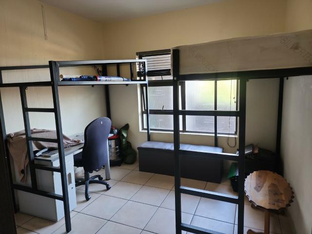 3 Bedroom Townhouse For Sale in Mulbarton