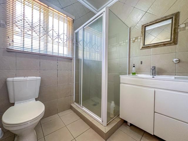 3 Bedroom Townhouse For Sale in Musgrave