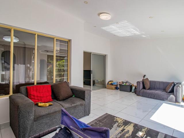 3 Bedroom Townhouse For Sale in Malanshof