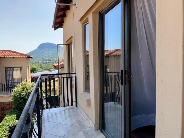 3 Bedroom Townhouse For Sale in Melodie
