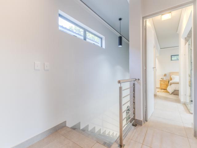 3 Bedroom Townhouse For Sale in Menlo Park