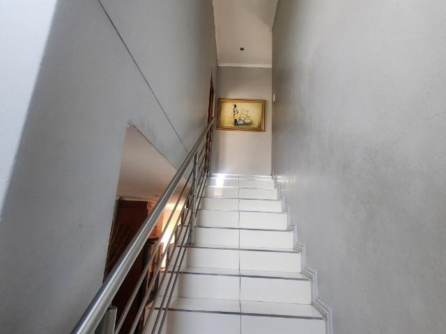 3 Bedroom Townhouse For Sale in Mondeor