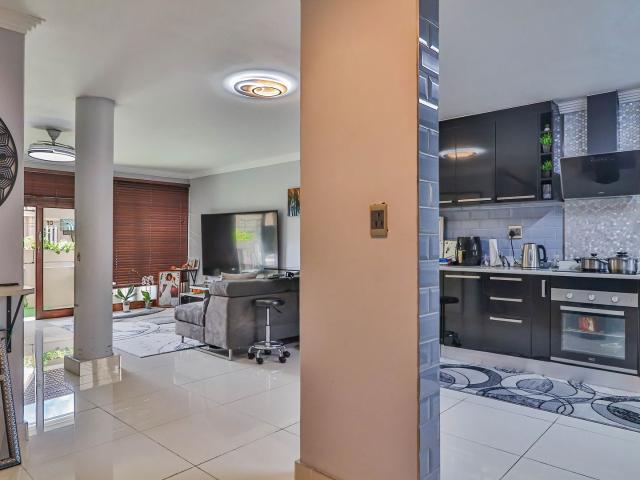 3 Bedroom Townhouse For Sale in Morningside