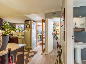 3 Bedroom Townhouse For Sale in Morningside