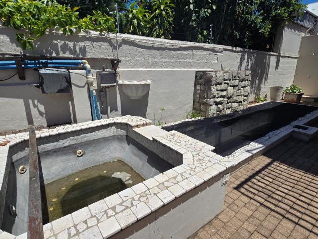 3 Bedroom Townhouse For Sale in Morningside