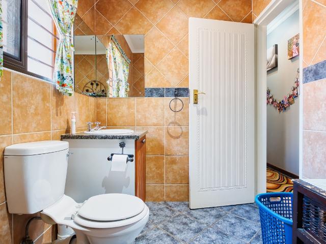 3 Bedroom Townhouse For Sale in Moreleta Park