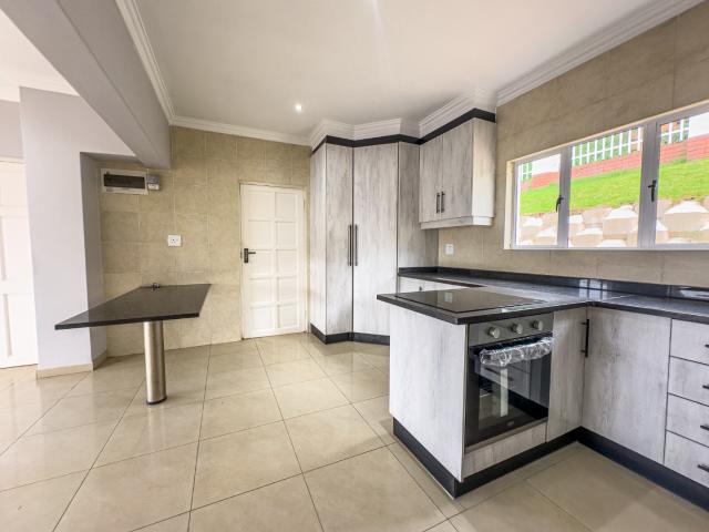 3 Bedroom Townhouse For Sale in Mount Edgecombe