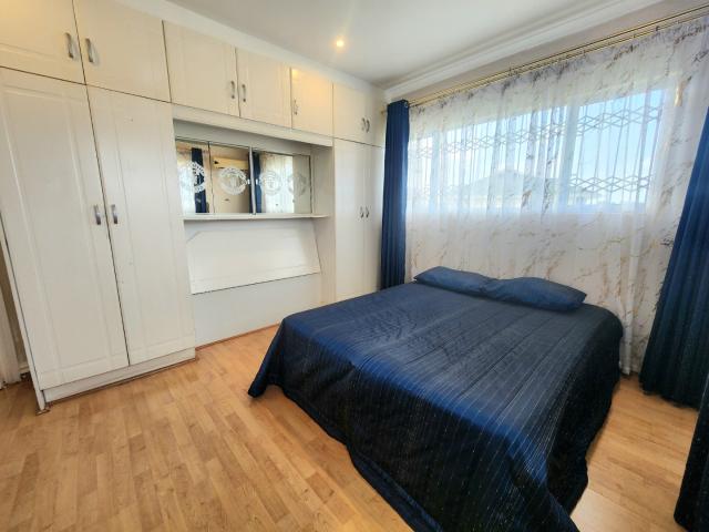 3 Bedroom Townhouse For Sale in Mount Edgecombe