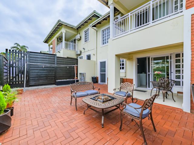 3 Bedroom Townhouse For Sale in Mount Edgecombe