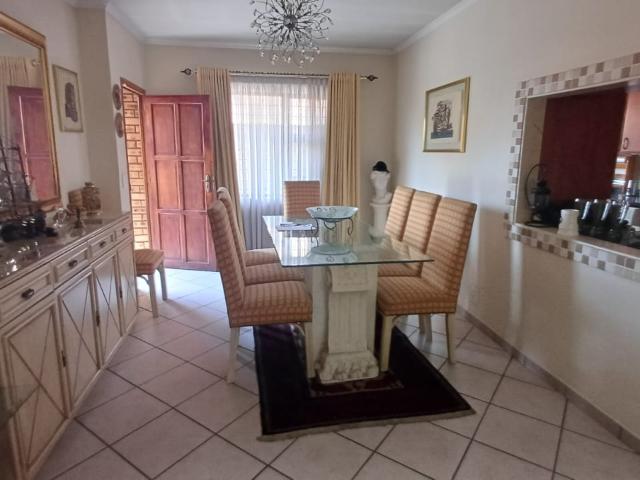 3 Bedroom Townhouse For Sale in New Redruth