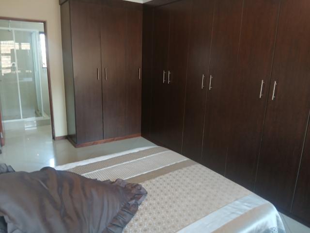 3 Bedroom Townhouse For Sale in New Redruth