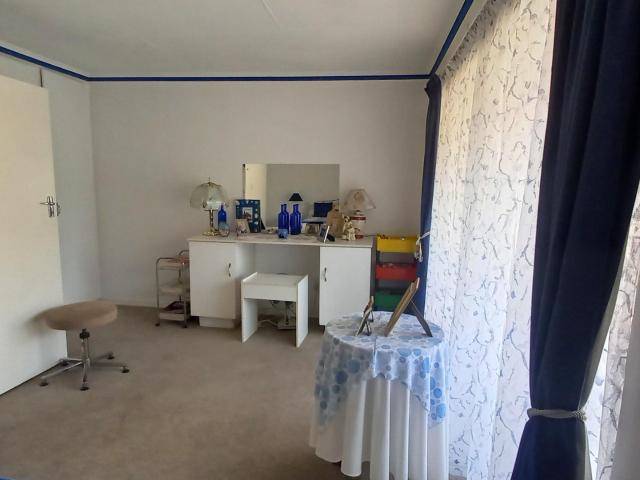 3 Bedroom Townhouse For Sale in New Redruth